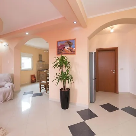 Villa Slavica Radovin
